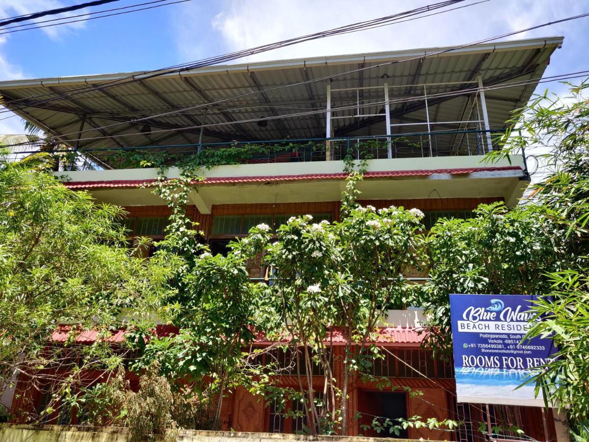 Blue Waves Beach Residency Hotel Varkala Esterno foto