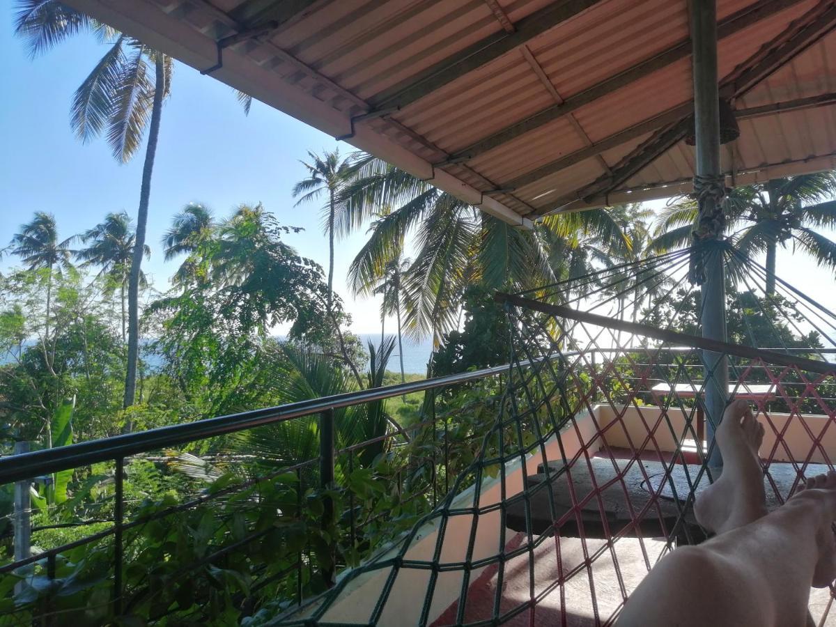 Blue Waves Beach Residency Hotel Varkala Esterno foto