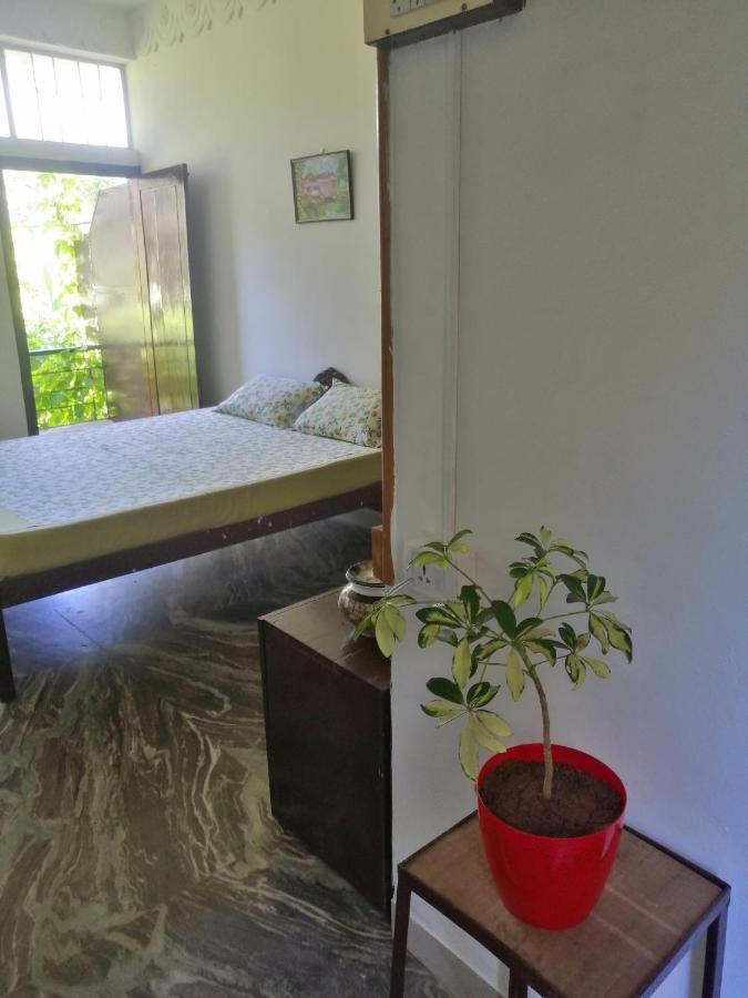 Blue Waves Beach Residency Hotel Varkala Esterno foto