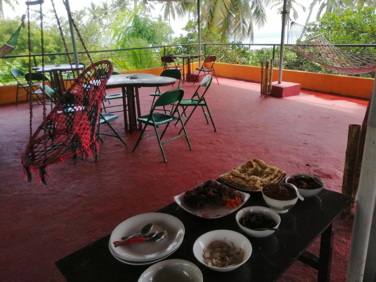Blue Waves Beach Residency Hotel Varkala Esterno foto