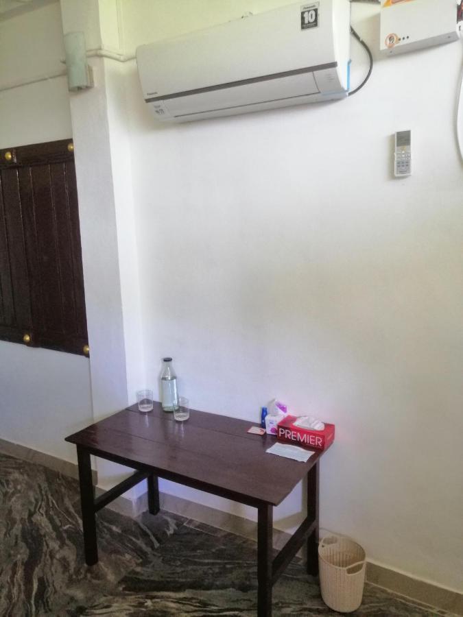 Blue Waves Beach Residency Hotel Varkala Esterno foto