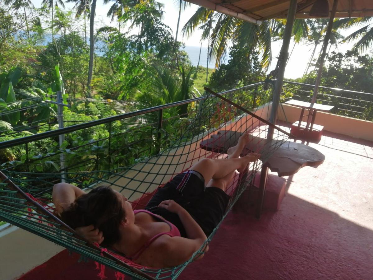 Blue Waves Beach Residency Hotel Varkala Esterno foto