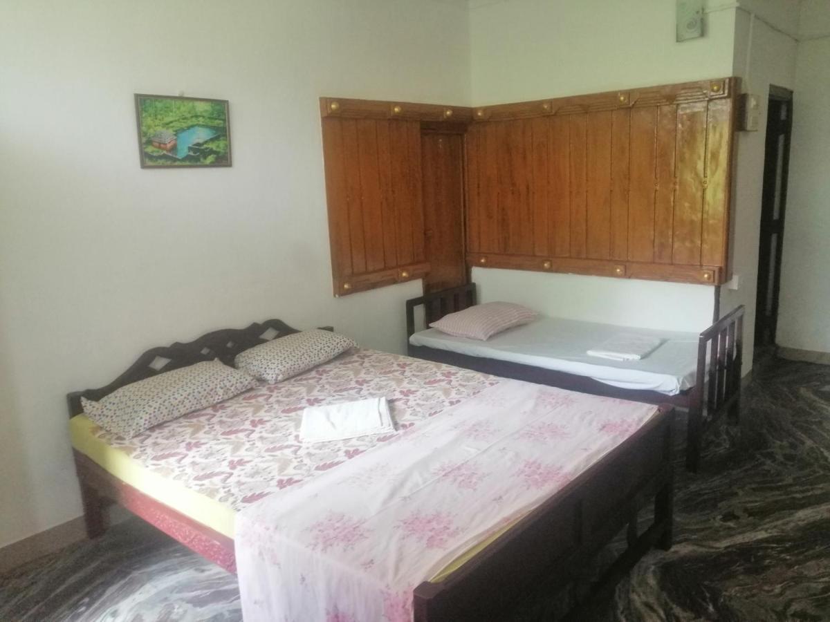 Blue Waves Beach Residency Hotel Varkala Esterno foto